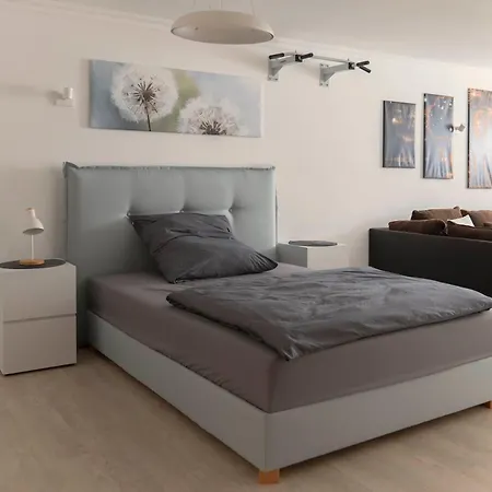 Sweet Apartment *